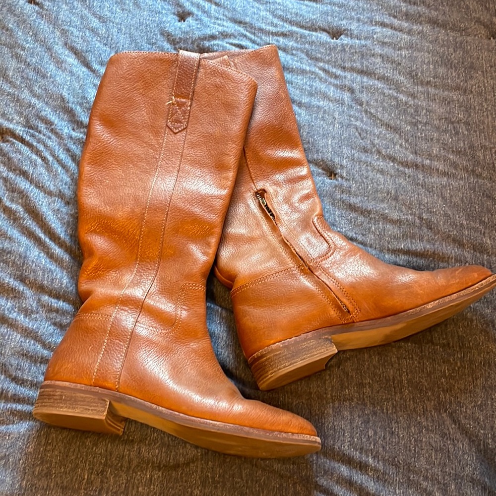 Madewell Tan Leather Riding Boots 👢